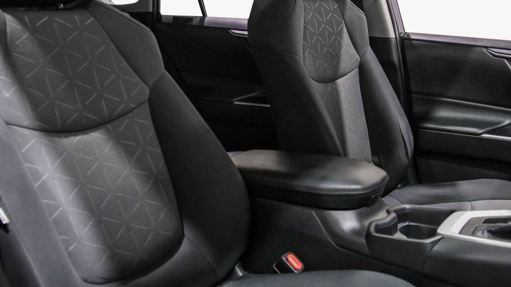 Toyota Rav 4 XLE 2021 d&rsquo;occasion à vendre - 24