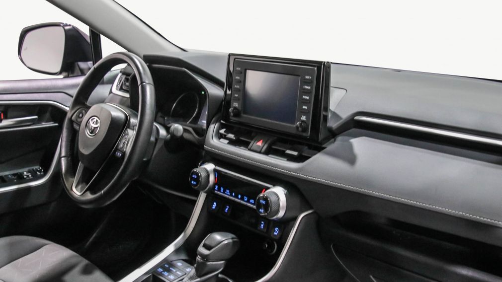 Toyota Rav 4 XLE 2021 d&rsquo;occasion à vendre - 25