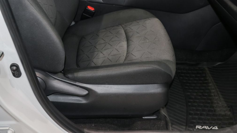 Toyota Rav 4 Hybrid LE 2024 d’occasion à vendre - 24