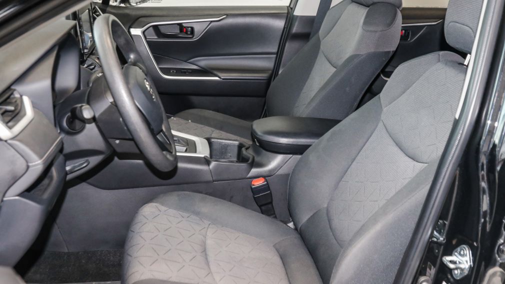 Toyota Rav 4 LE 2022 d&rsquo;occasion à vendre - 13