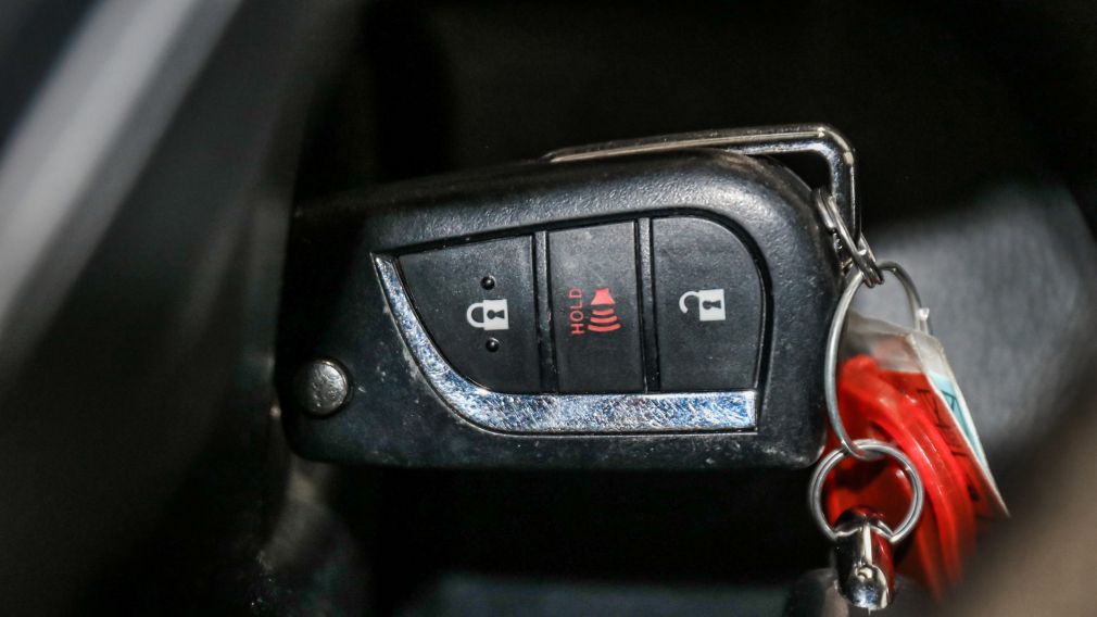 Toyota Rav 4 LE 2022 d&rsquo;occasion à vendre - 21