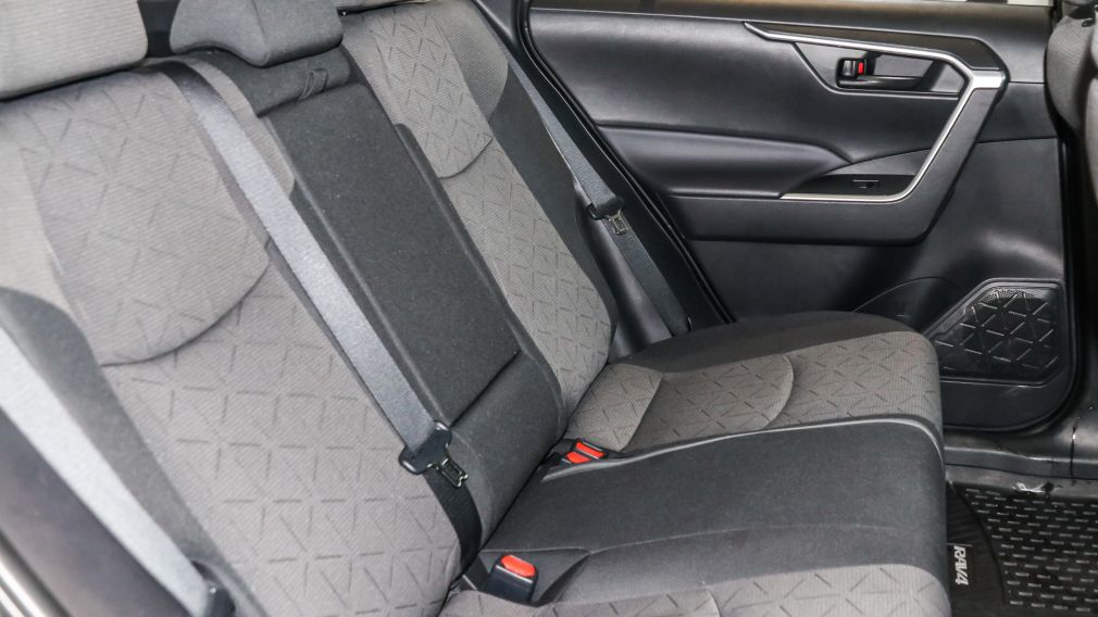 Toyota Rav 4 LE 2022 d&rsquo;occasion à vendre - 30