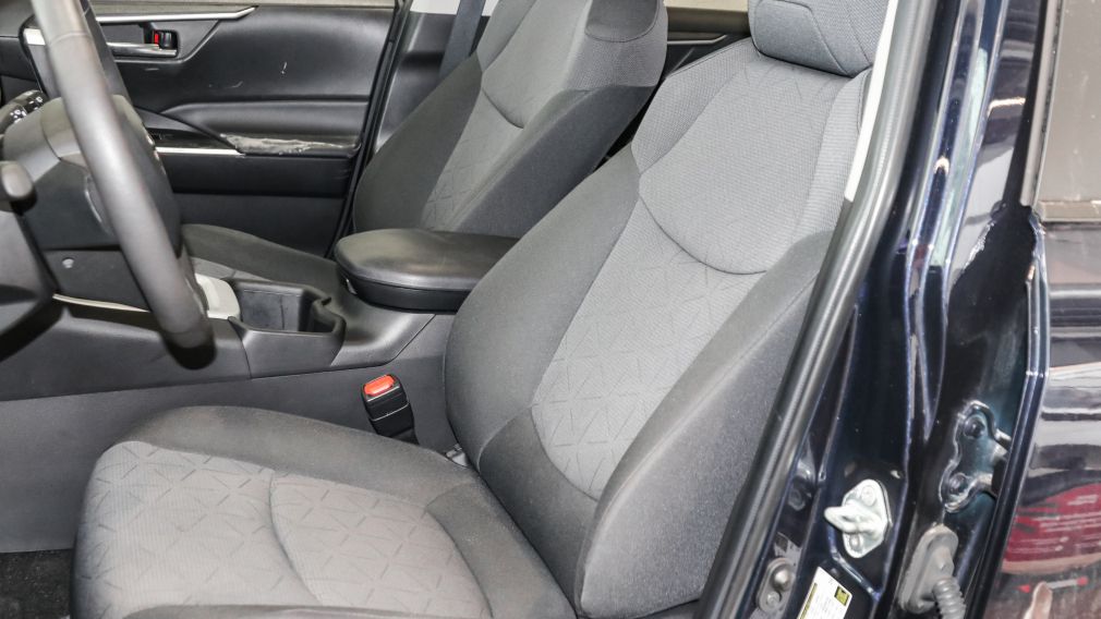 Toyota Rav 4 XLE 2023 d&rsquo;occasion à vendre - 13