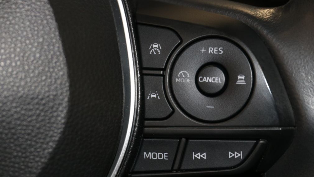 Toyota Corolla XLE 2023 d&rsquo;occasion à vendre - 24