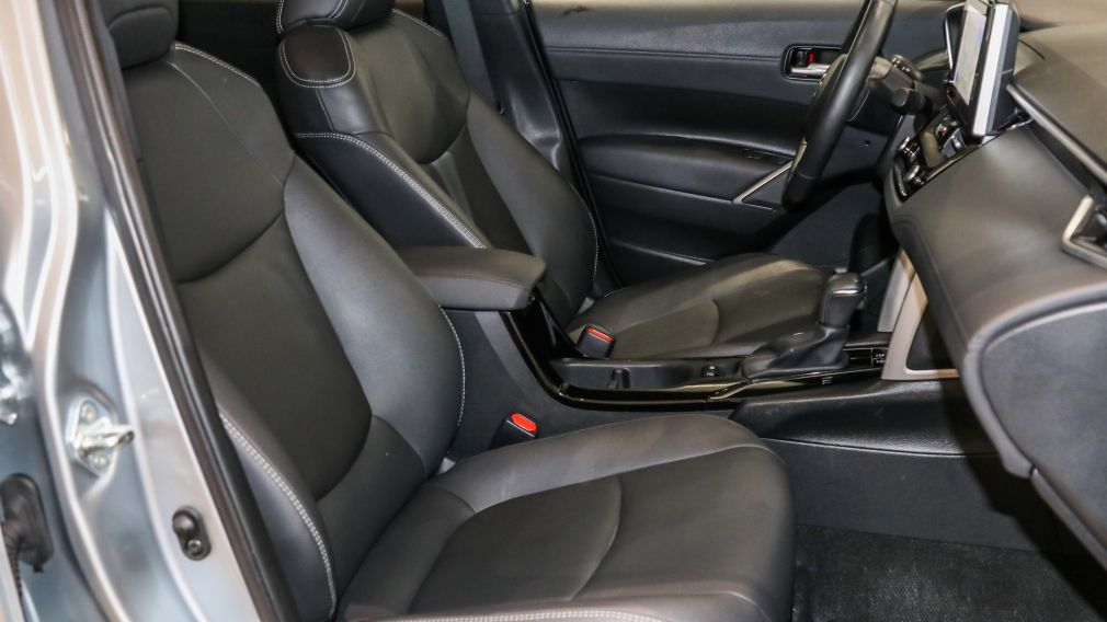 Toyota Corolla XLE 2023 d&rsquo;occasion à vendre - 30