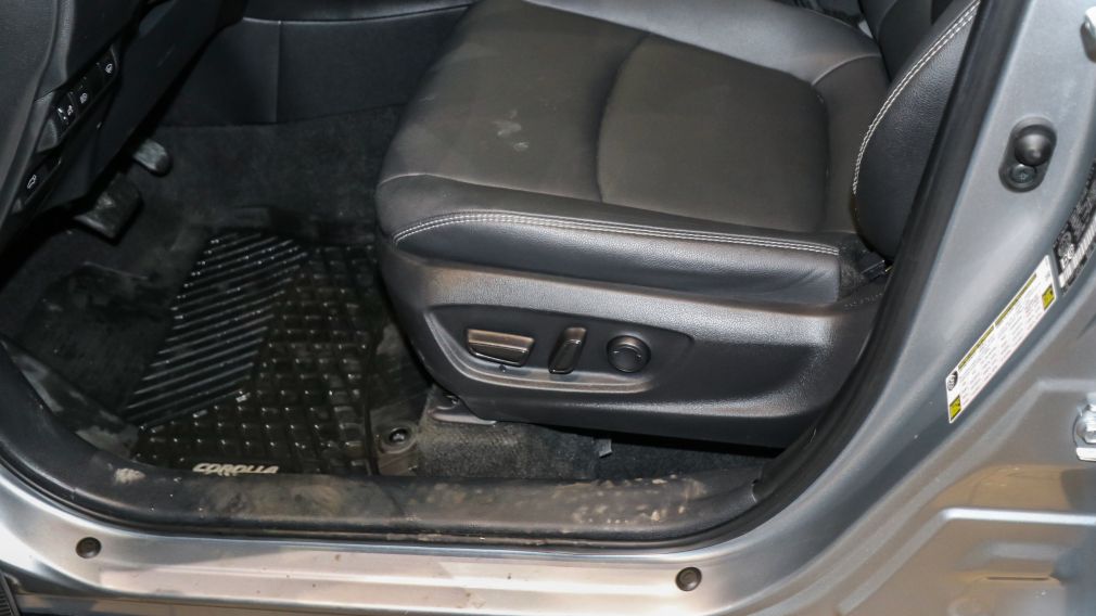 Toyota Corolla XLE 2023 d&rsquo;occasion à vendre - 13