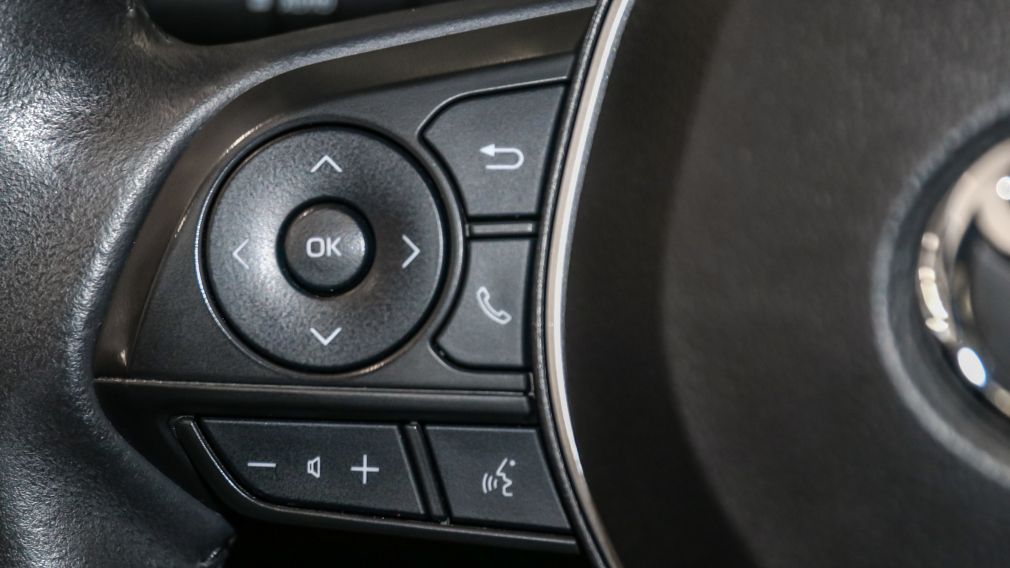 Toyota Corolla XLE 2023 d&rsquo;occasion à vendre - 18