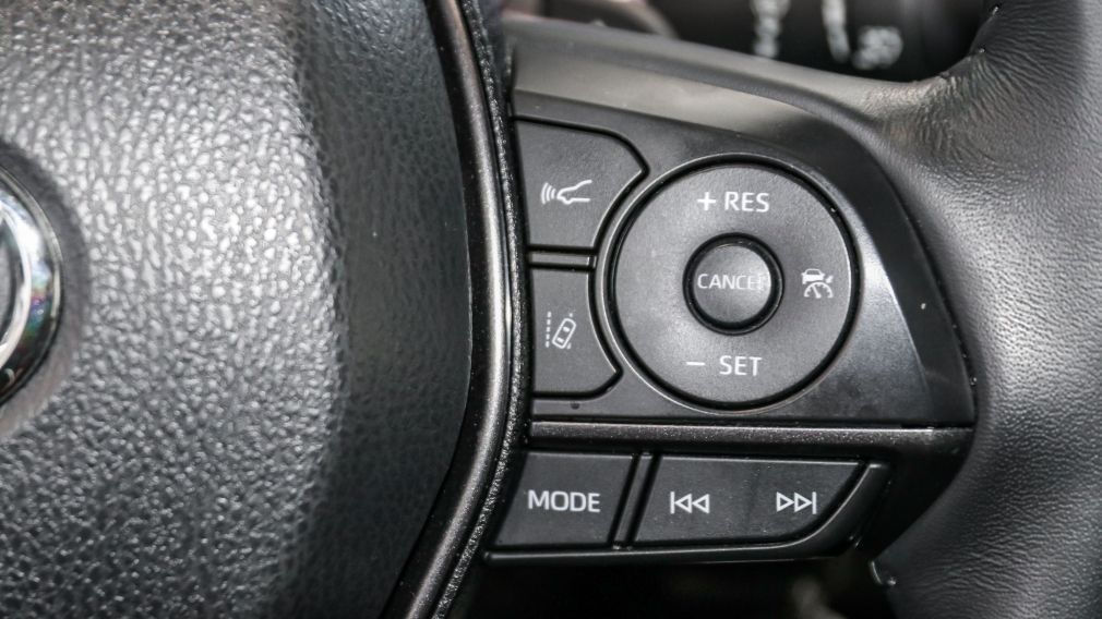 Toyota Camry SE 2024 d&rsquo;occasion à vendre - 19