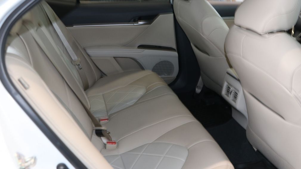 Toyota Camry Hybrid XLE 2019 d’occasion à vendre - 30