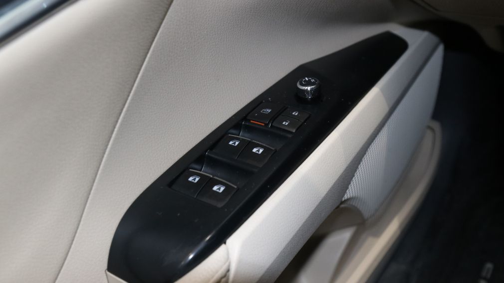Toyota Camry Hybrid XLE 2019 d’occasion à vendre - 15