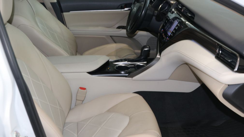 Toyota Camry Hybrid XLE 2019 d’occasion à vendre - 11