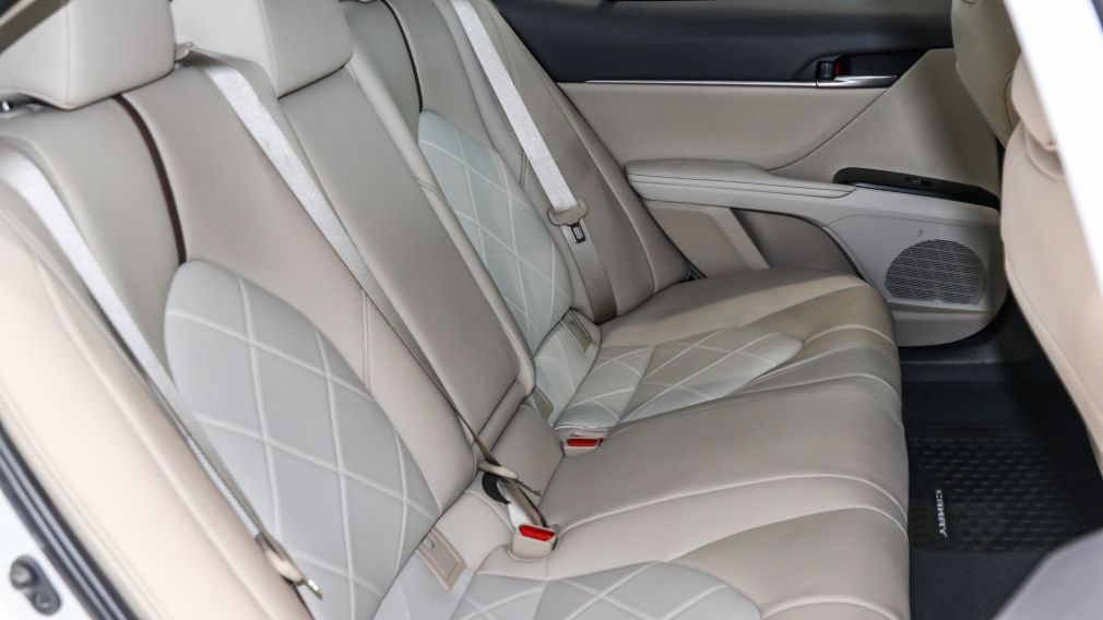Toyota Camry Hybrid XLE 2019 d’occasion à vendre - 30