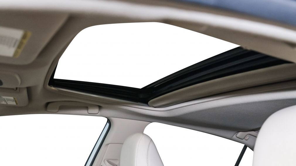 Toyota Camry Hybrid XLE 2019 d’occasion à vendre - 19