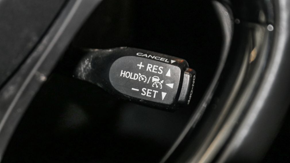 Toyota C-HR Limited 2022 d&rsquo;occasion à vendre - 20