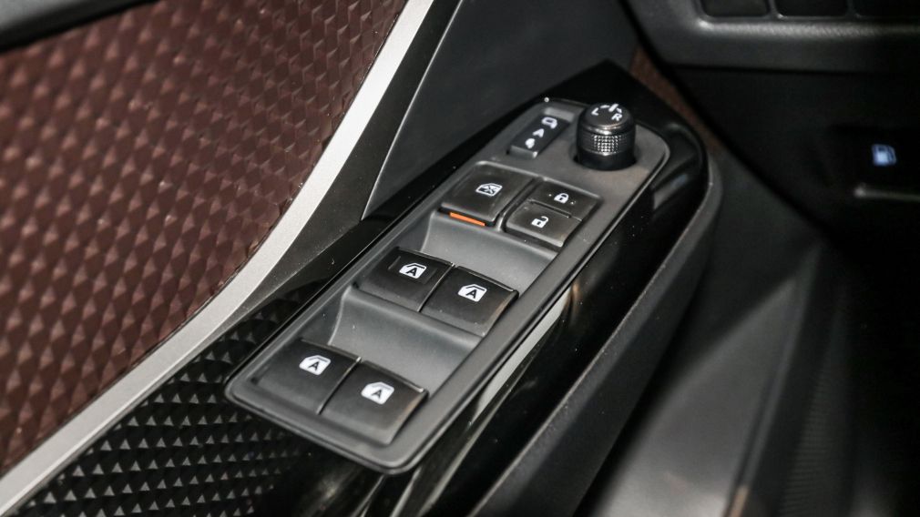 Toyota C-HR Limited 2022 d&rsquo;occasion à vendre - 14