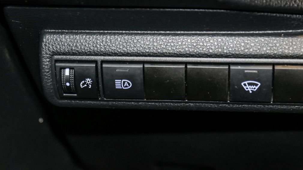 Toyota Corolla SE 2021 d&rsquo;occasion à vendre - 15