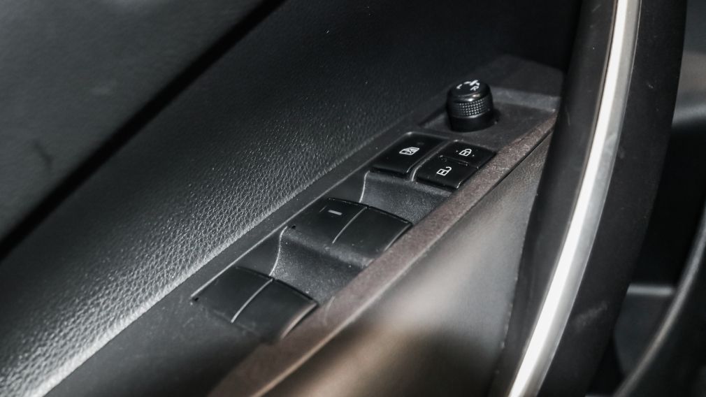 Toyota Corolla SE 2024 d&rsquo;occasion à vendre - 14