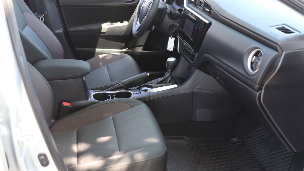 Toyota Corolla LE 2019 d&rsquo;occasion à vendre - 11
