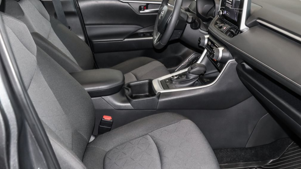 Toyota Rav 4 Hybrid XLE 2025 d&rsquo;occasion à vendre - 11