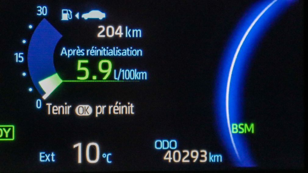 Toyota Rav 4 Hybrid LE 2024 d’occasion à vendre - 18