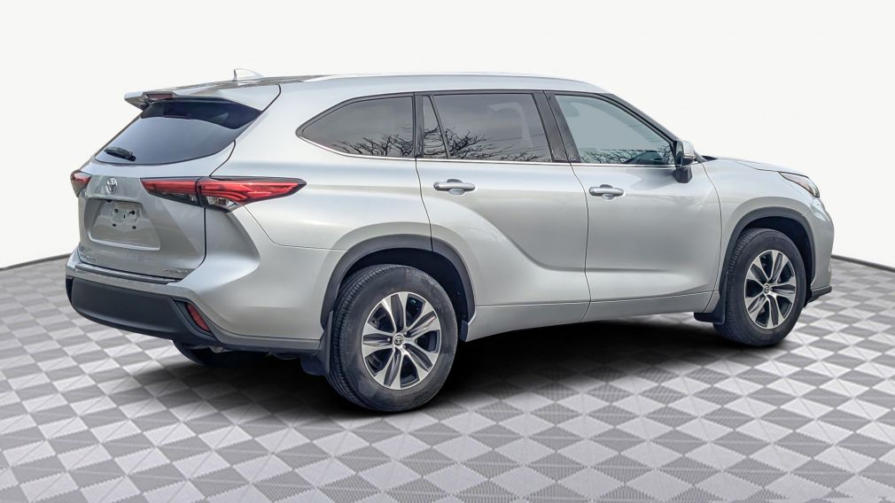 Toyota Highlander XLE 2022 d&rsquo;occasion à vendre - 7