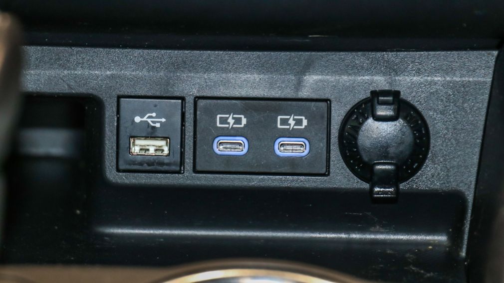 Toyota Highlander XLE 2022 d&rsquo;occasion à vendre - 33