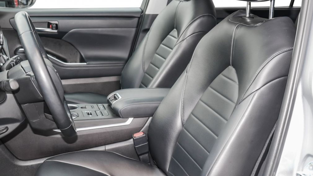 Toyota Highlander XLE 2022 d&rsquo;occasion à vendre - 28