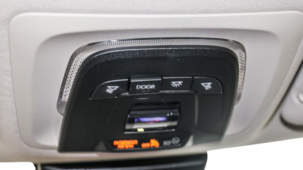 Toyota Corolla Hybrid LE 2023 d&rsquo;occasion à vendre - 28