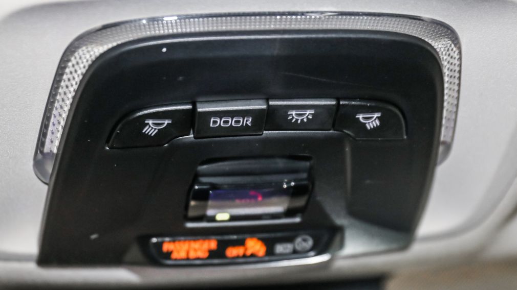 Toyota Corolla LE 2023 d&rsquo;occasion à vendre - 27