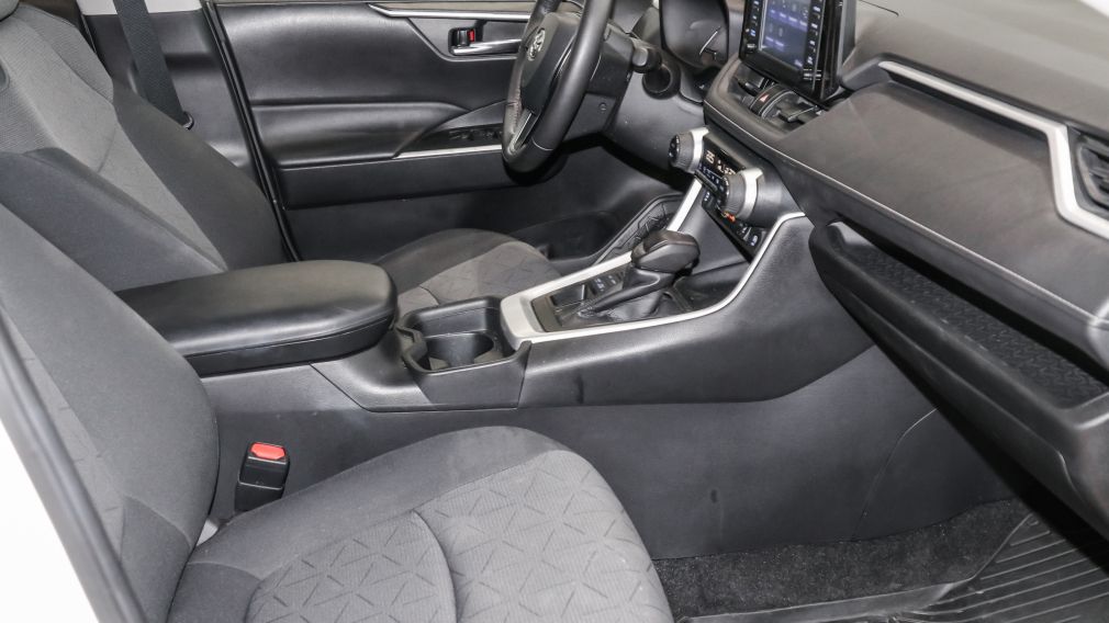 Toyota Rav 4 XLE 2021 d&rsquo;occasion à vendre - 11