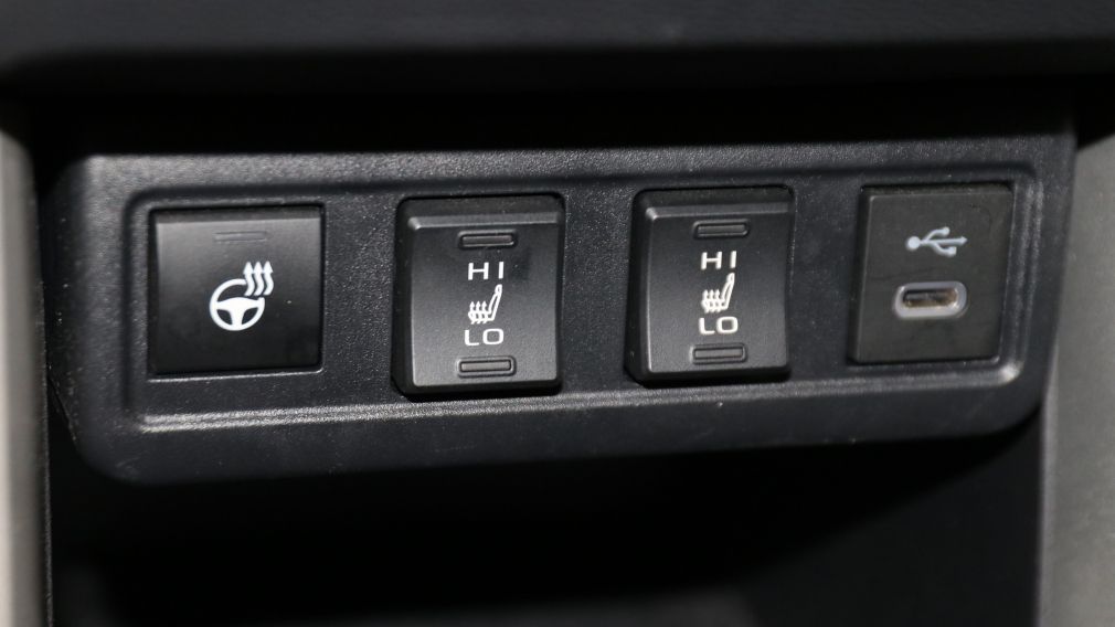 Toyota Corolla Hybrid LE 2024 d&rsquo;occasion à vendre - 26