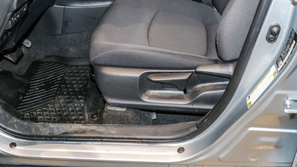 Toyota Corolla Hybrid LE 2024 d&rsquo;occasion à vendre - 12