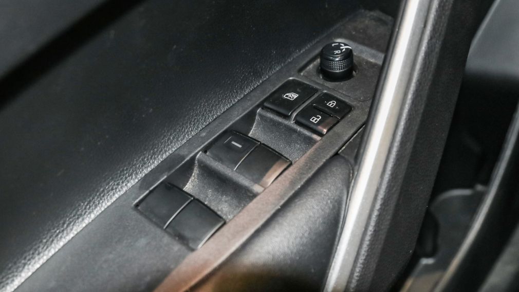 Toyota Corolla Hybrid LE 2024 d&rsquo;occasion à vendre - 11