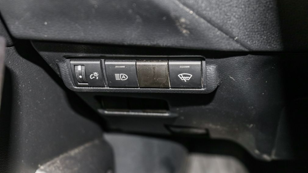 Toyota Corolla Hybrid LE 2024 d&rsquo;occasion à vendre - 16