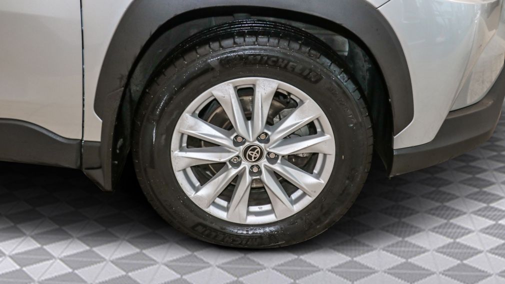 Toyota Corolla Hybrid LE 2024 d&rsquo;occasion à vendre - 32