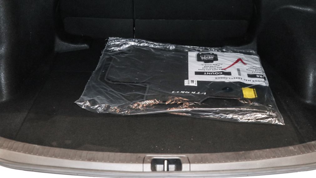 Toyota Corolla SE 2023 d&rsquo;occasion à vendre - 32