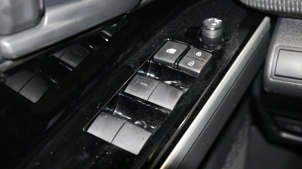 Toyota BZ4X XLE 2023 d&rsquo;occasion à vendre - 14