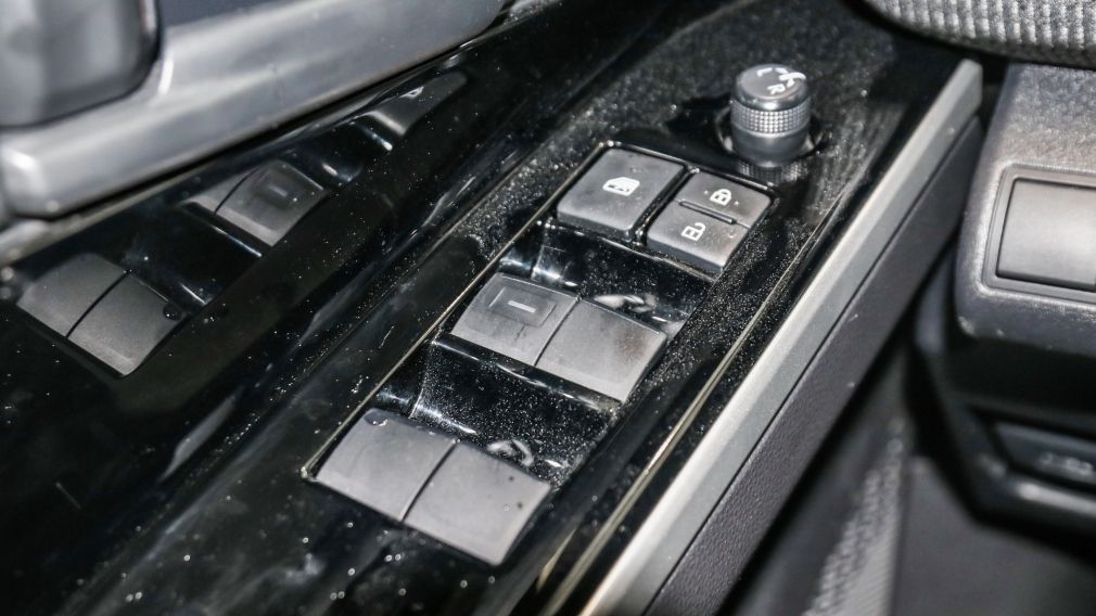 Toyota BZ4X XLE 2023 d&rsquo;occasion à vendre - 13