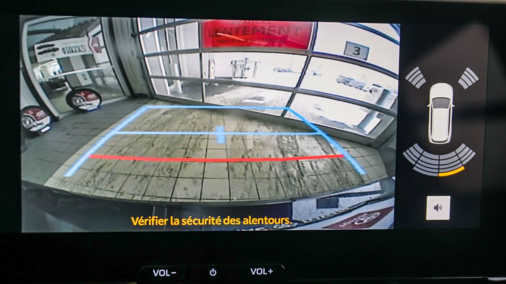 Toyota BZ4X XLE 2023 d&rsquo;occasion à vendre - 20