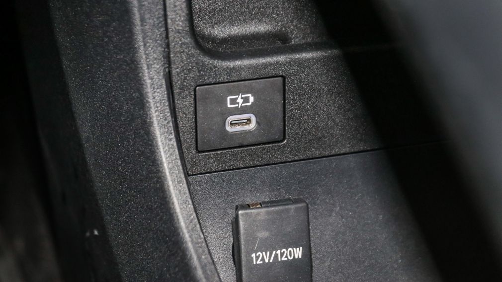 Toyota BZ4X XLE 2023 d&rsquo;occasion à vendre - 21