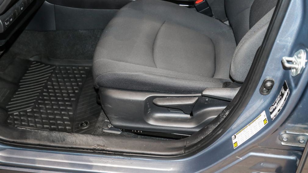 Toyota Corolla LE 2021 d&rsquo;occasion à vendre - 14