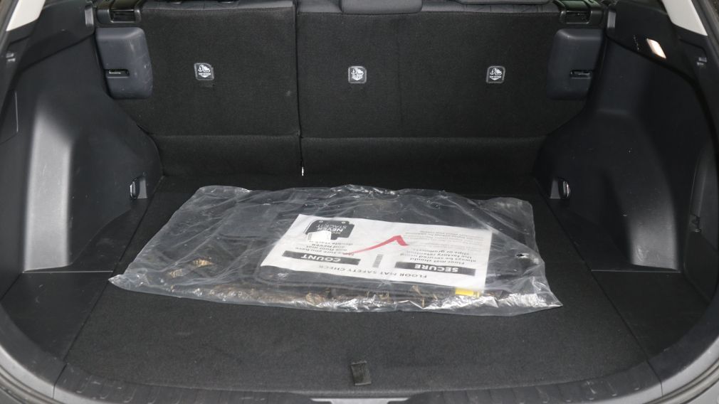 Toyota Rav 4 Hybrid LE 2024 d&rsquo;occasion à vendre - 31