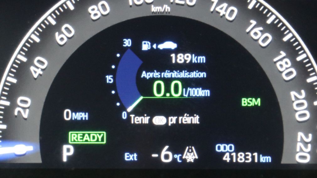 Toyota Rav 4 Hybrid LE 2024 d&rsquo;occasion à vendre - 18