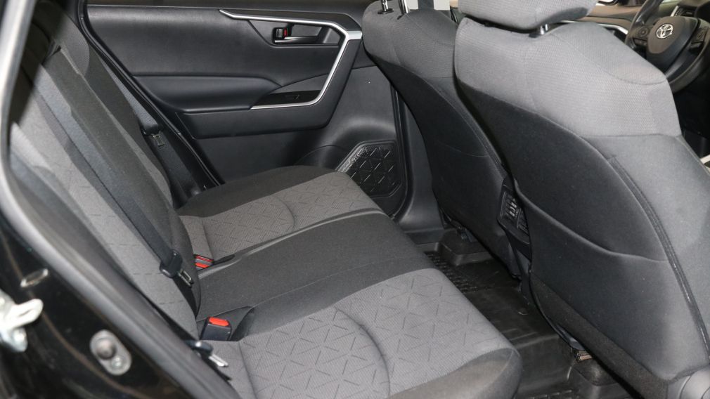 Toyota Rav 4 Hybrid LE 2024 d&rsquo;occasion à vendre - 29
