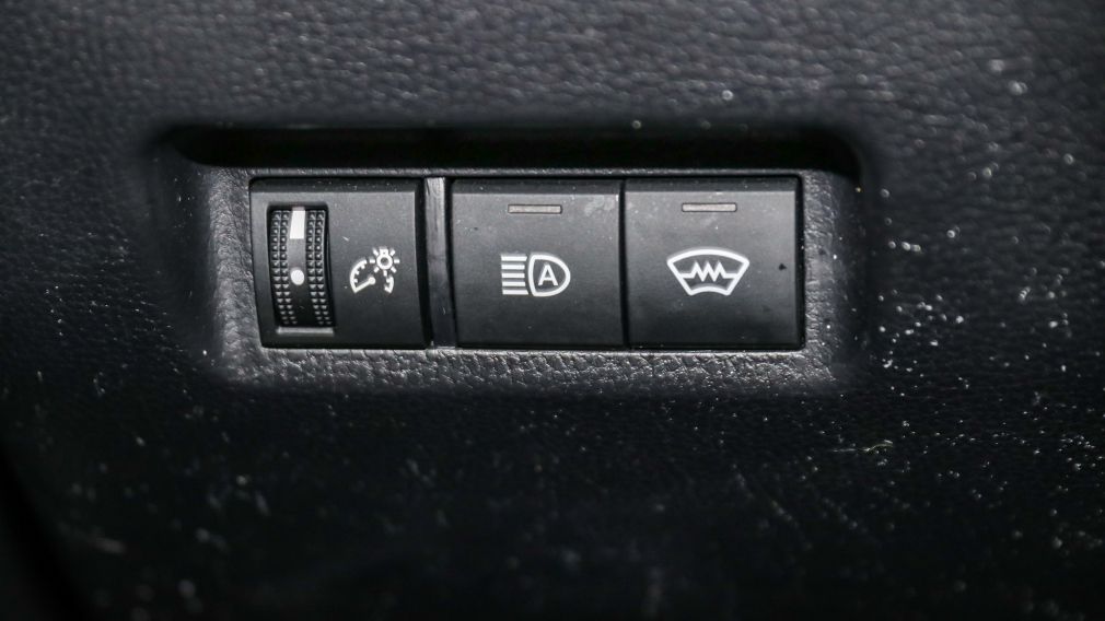 Toyota Rav 4 Hybrid LE 2024 d&rsquo;occasion à vendre - 16