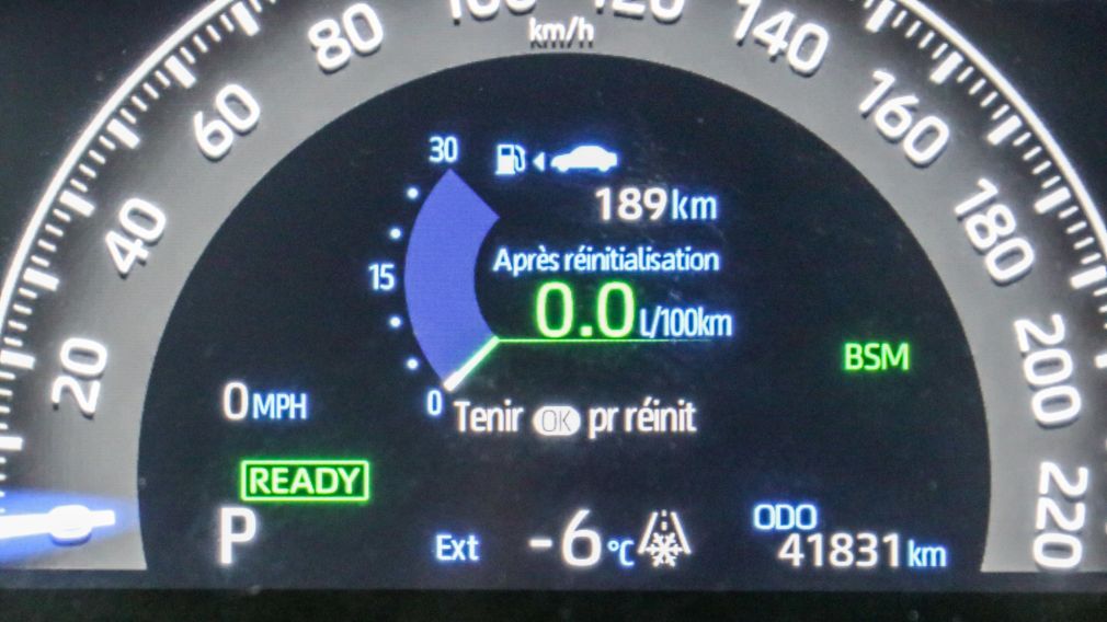 Toyota Rav 4 Hybrid LE 2024 d&rsquo;occasion à vendre - 18