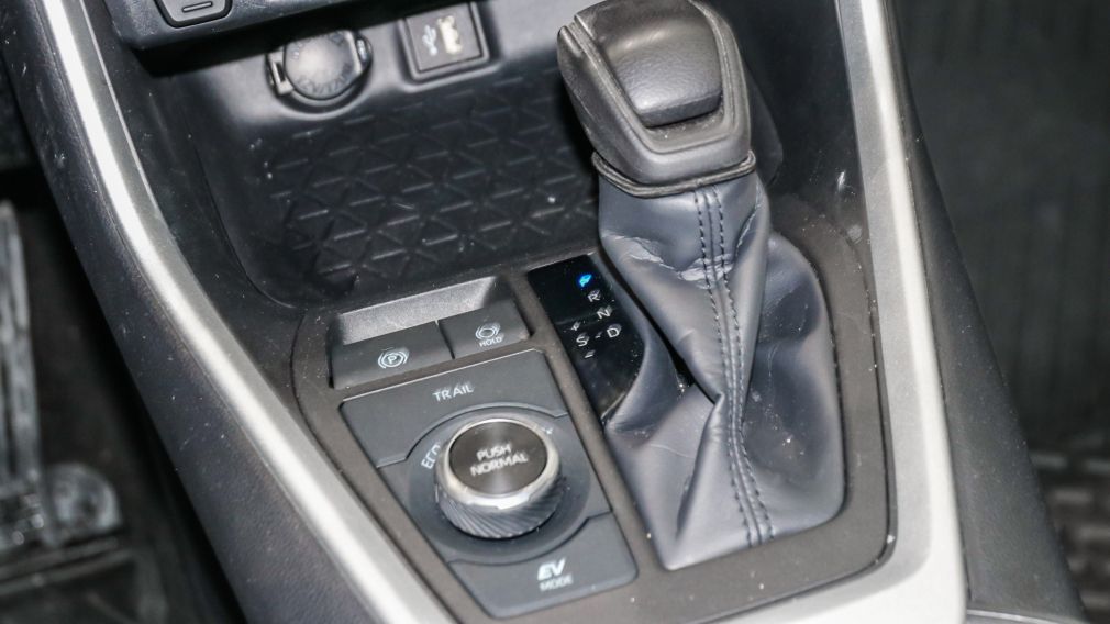 Toyota Rav 4 Hybrid LE 2024 d&rsquo;occasion à vendre - 26