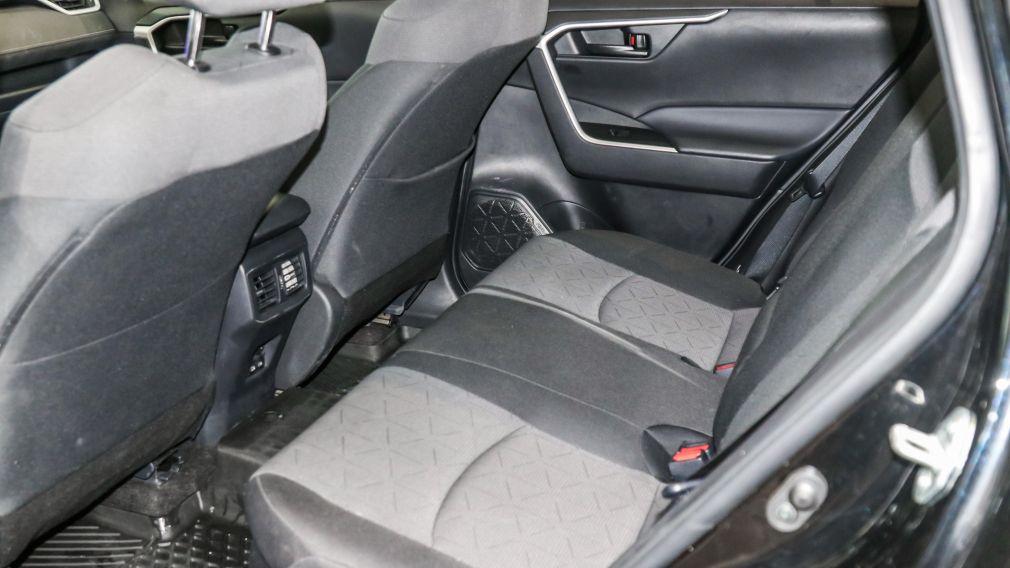 Toyota Rav 4 Hybrid LE 2024 d&rsquo;occasion à vendre - 28