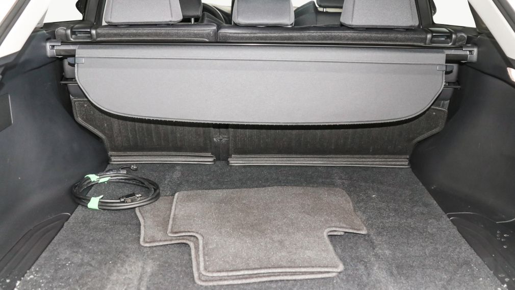 Toyota Venza LE 2022 d&rsquo;occasion à vendre - 25