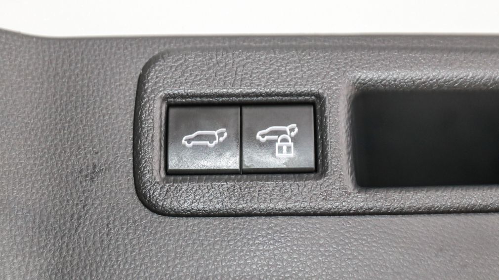 Toyota Venza LE 2022 d&rsquo;occasion à vendre - 26